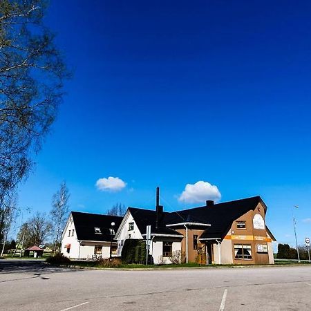 Sangaste Rukki Maja Guesthouse Eksteriør bilde